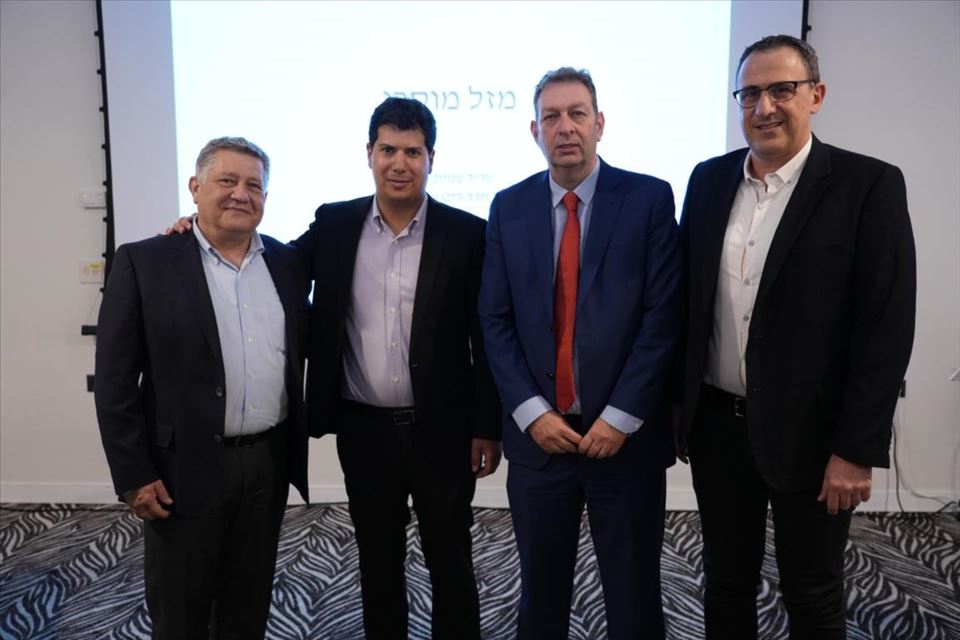 Saluting the retiring arbitrators